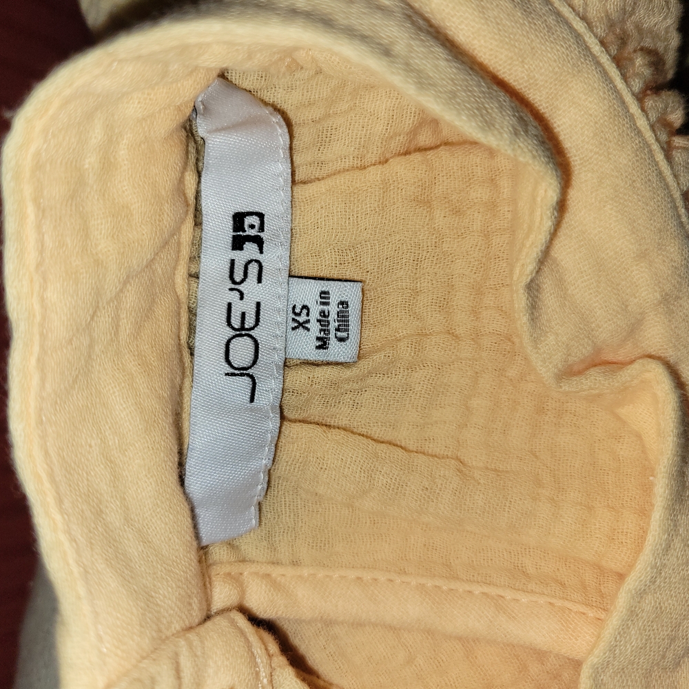 JOE'S JEANS Gauze Flutter Sleeve Apricot Top - Picture 6 of 9